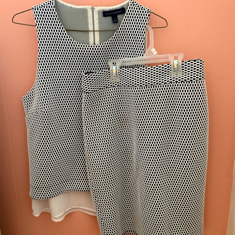 BANANA REPUBLIC-black&white net matching skirt&top